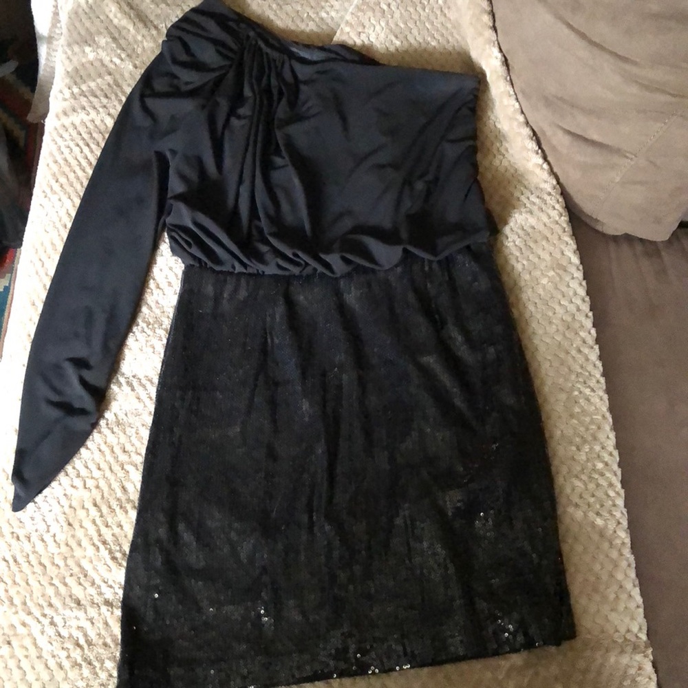 Perfect LBD! - Picture 2 of 3